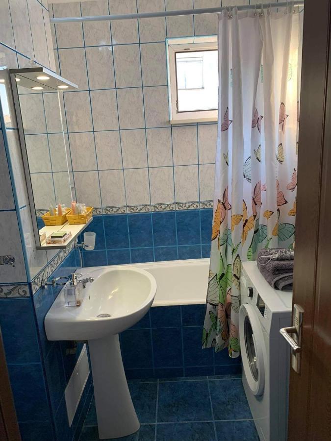Vlad'S Apartment Târgu-Mureş Екстериор снимка