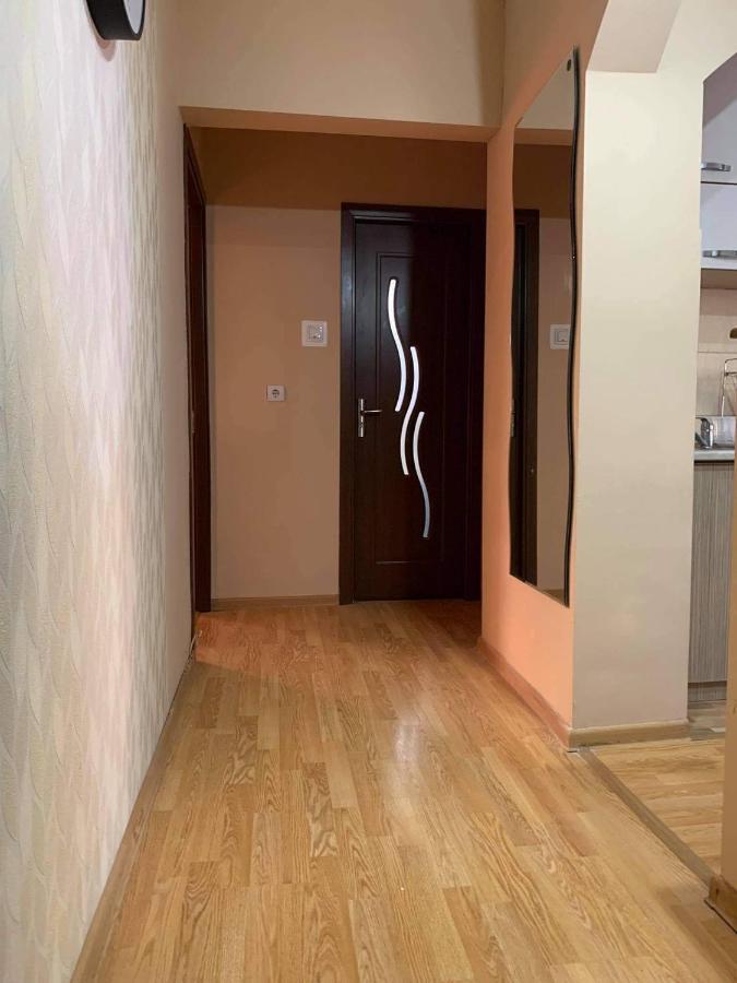 Vlad'S Apartment Târgu-Mureş Екстериор снимка